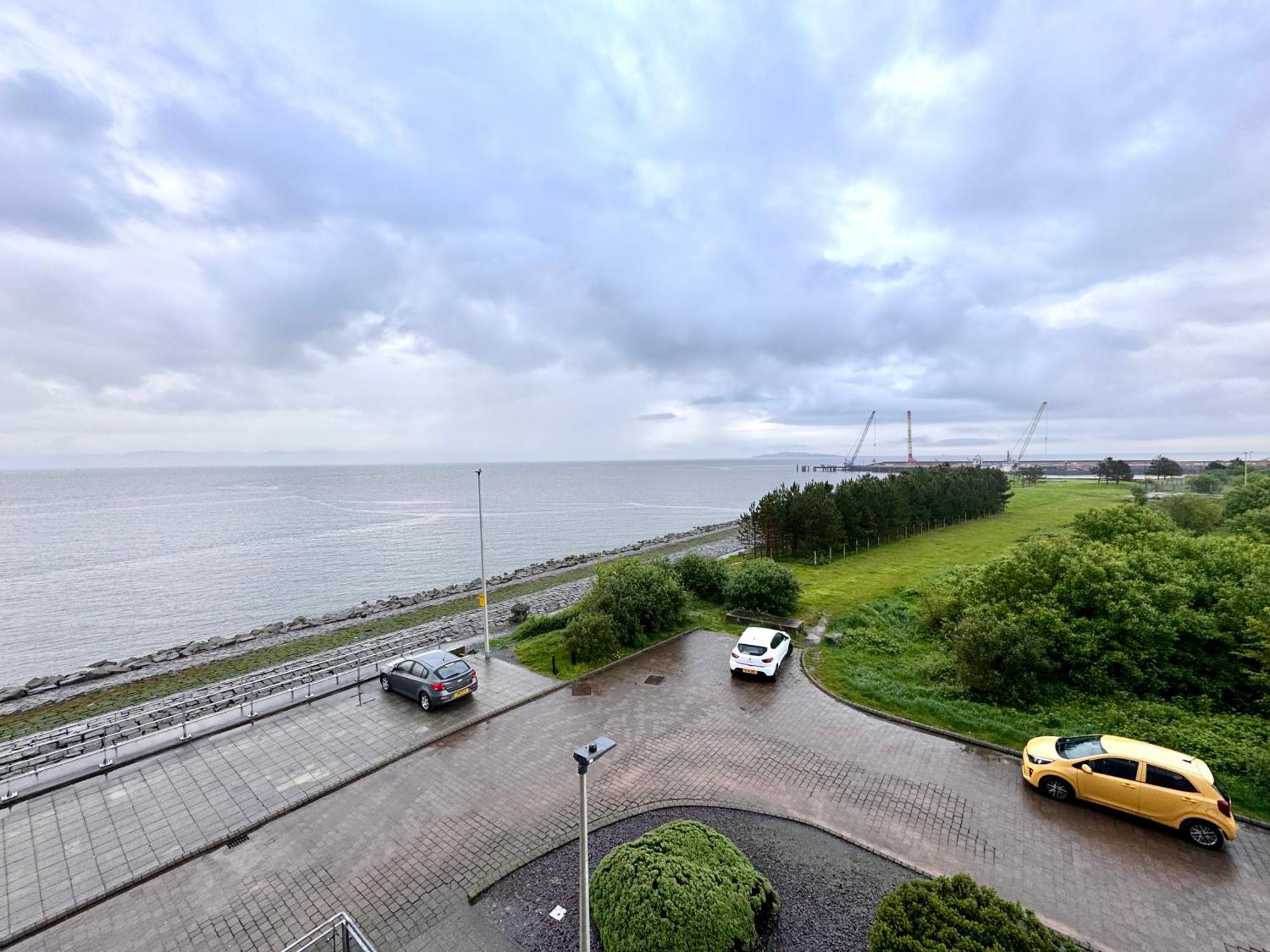 Ocean Park Apartments - Oceanfront And Sea View - Free Parking And Fast Wifi Edinburgh Buitenkant foto