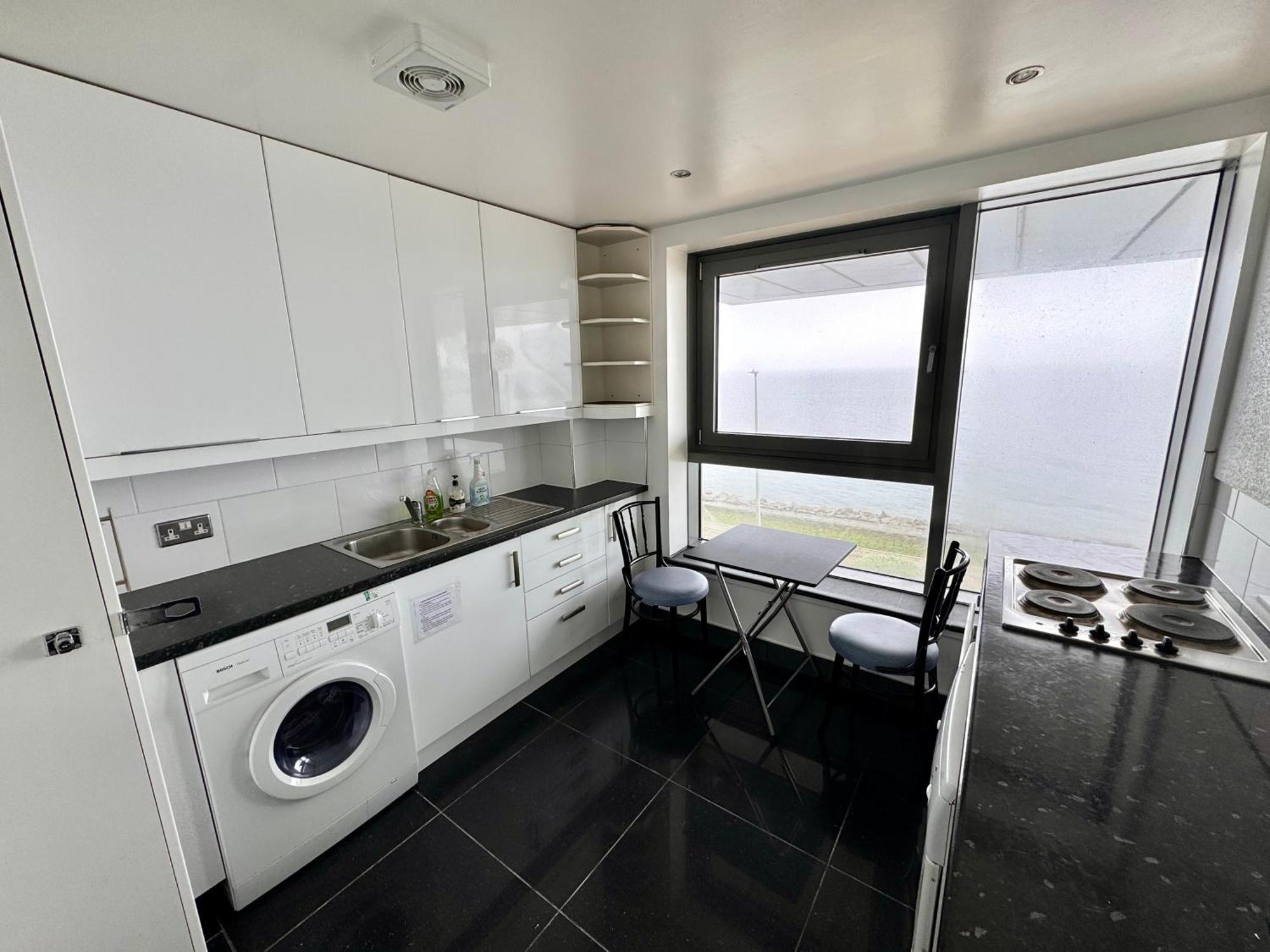 Ocean Park Apartments - Oceanfront - Free Parking And Fast Wifi EDI Buitenkant foto