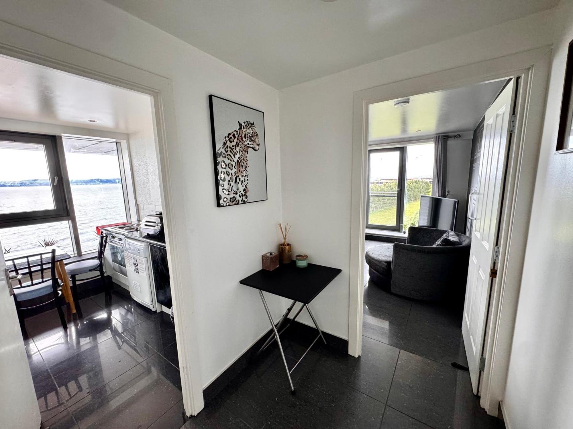 Ocean Park Apartments - Oceanfront And Sea View - Free Parking And Fast Wifi Edinburgh Buitenkant foto